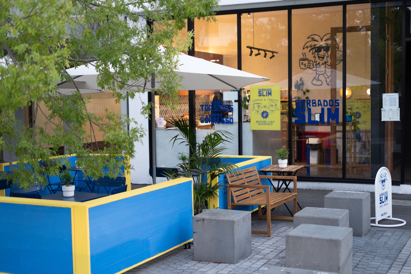 Barbados Slim cafe outdoor seating